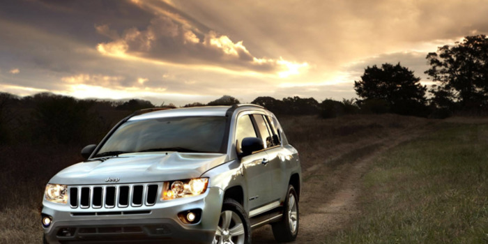 吉普服装商标图案【吉普男装的商标是什么】