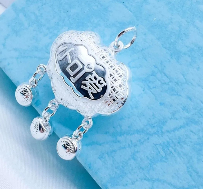 自己怎么鉴定纯银【自己怎么鉴定纯银手链】