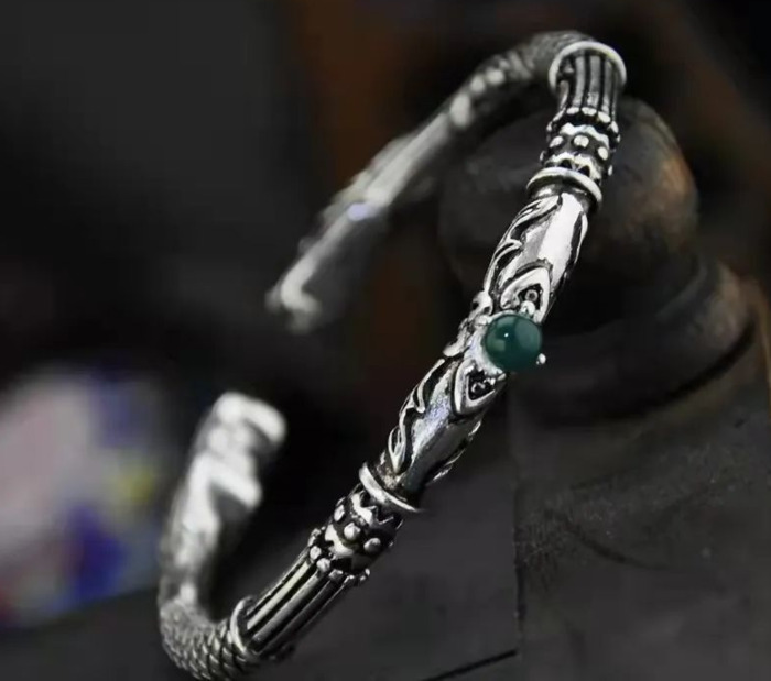 自己怎么鉴定纯银【自己怎么鉴定纯银手链】