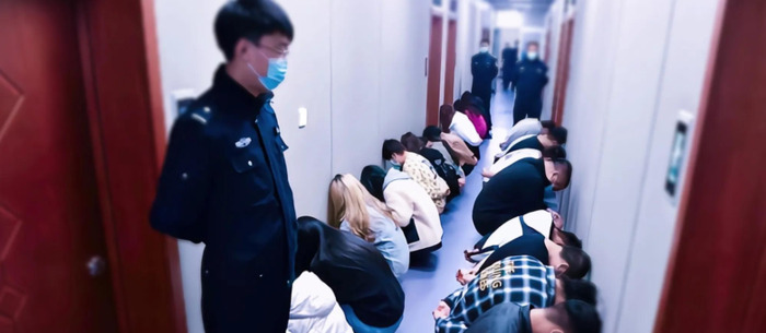 乌鸡手镯什么价位【乌鸡手镯是玉的吗】