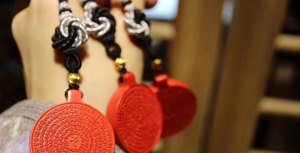 朱砂佛牌有禁忌么【朱砂佛牌佩戴禁忌】