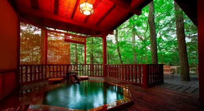 泡温泉文案朋友圈【和朋友泡温泉文案】