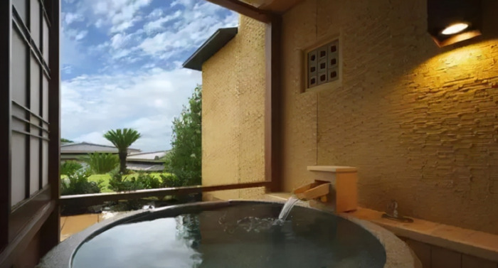 泡温泉文案朋友圈【和朋友泡温泉文案】