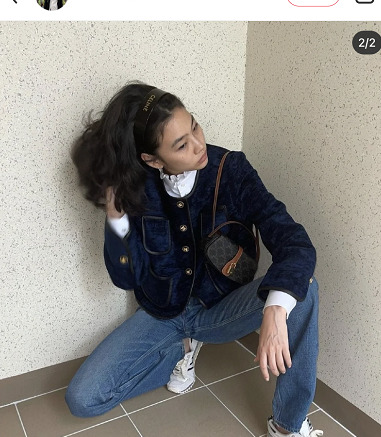 小红书穿搭衣服【小红书穿衣搭配在哪里看】