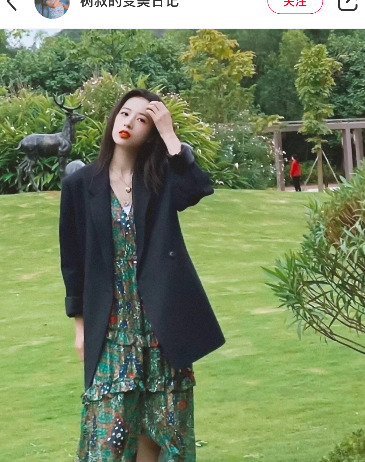 小红书穿搭衣服【小红书穿衣搭配在哪里看】