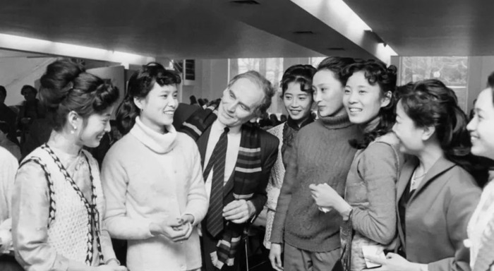 皮尔卡丹商标logo图片【皮尔卡丹商标】