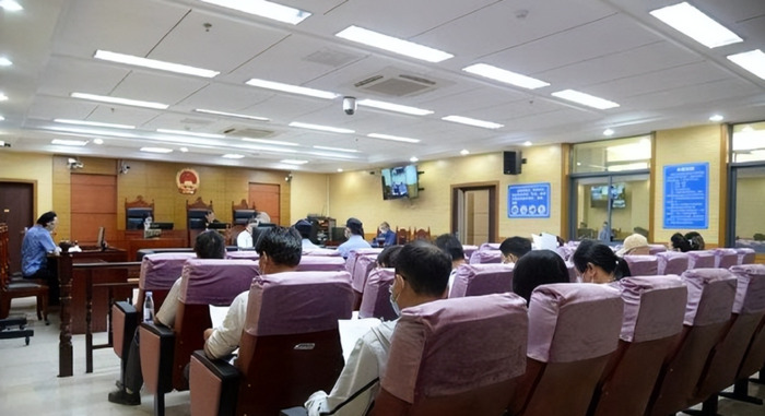 专业刑事律师【打刑事案件律师一般怎样收费】