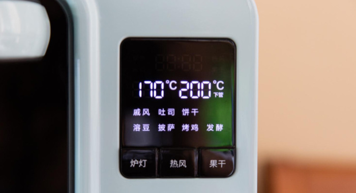 烤箱烤东西从门缝冒烟正常吗【烤箱门缝冒烟有关系吗】