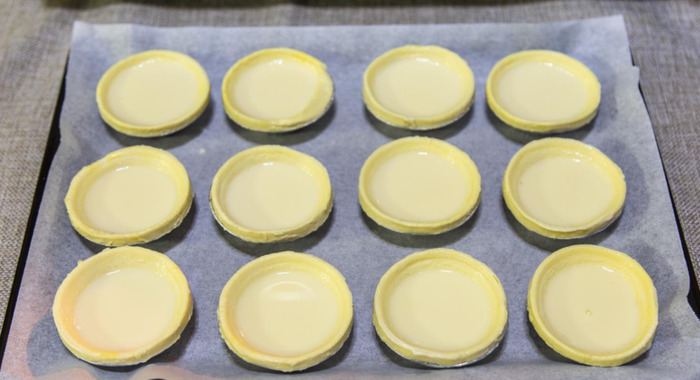 烤箱烤东西从门缝冒烟正常吗【烤箱门缝冒烟有关系吗】