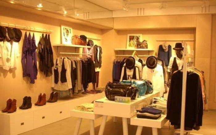 想做直播带货怎么入手【服装店直播带货的详细流程】