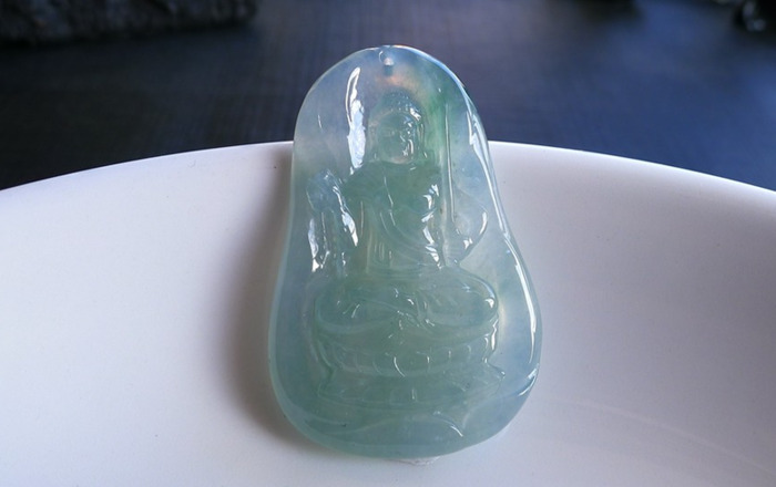 不动明王菩萨佩戴禁忌【不动明王菩萨保佑寓意是什么】