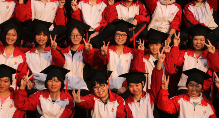 给18岁儿子的励志一句话【女儿18周岁鼓励话】