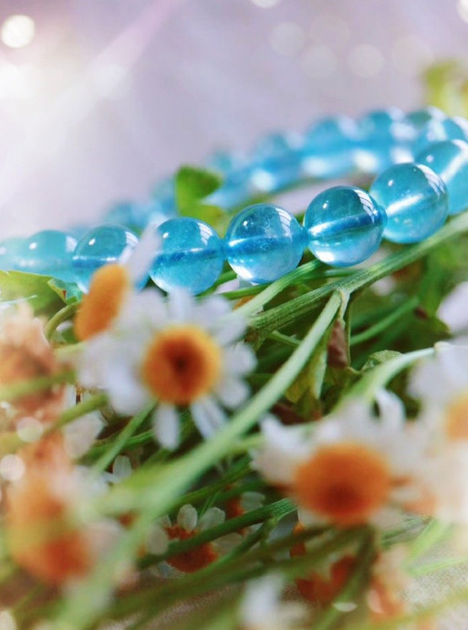 戴海蓝宝有什么禁忌【女生佩戴海蓝宝的寓意】