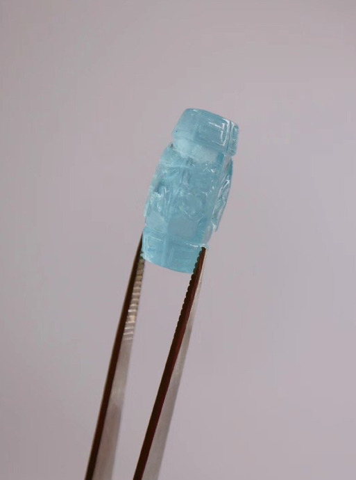 戴海蓝宝有什么禁忌【女生佩戴海蓝宝的寓意】