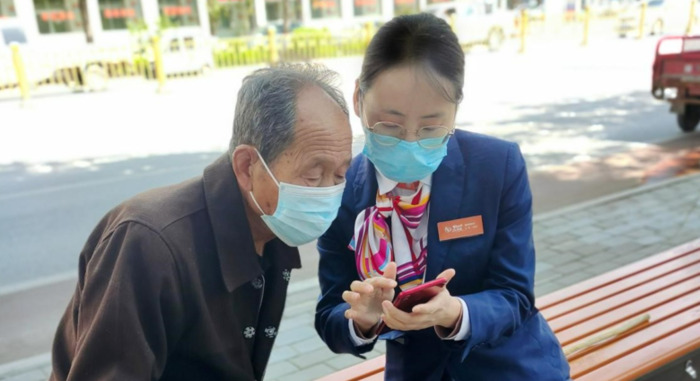 服务态度很好怎么形容【怎么形容服务态度好的句子】