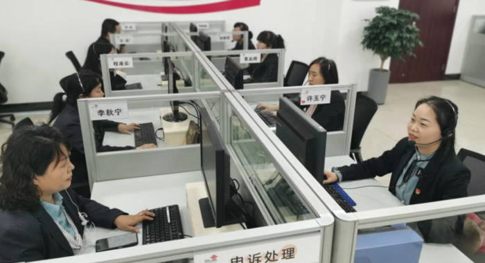 服务态度很好怎么形容【怎么形容服务态度好的句子】