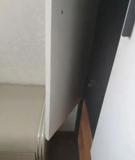 大房间隔断装修效果图【大卧室衣柜装修效果图】