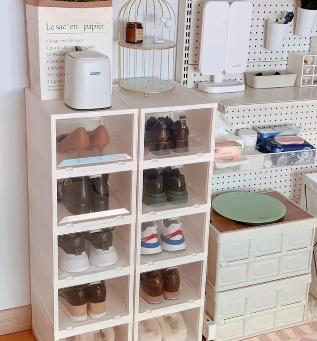 大房间隔断装修效果图【大卧室衣柜装修效果图】