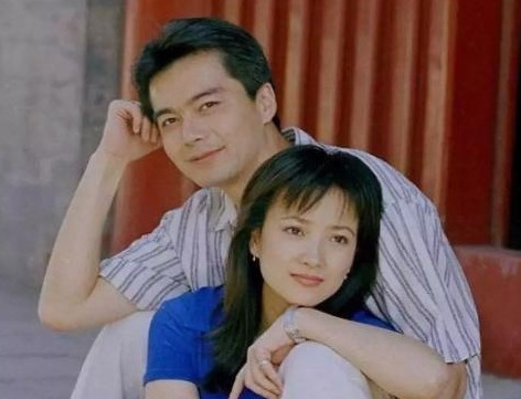 许亚军年轻时好帅啊【许亚军的长相】