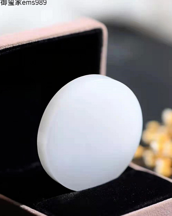 和田玉怎么辨别真假好坏【且末蓝和田玉怎么鉴别真假】