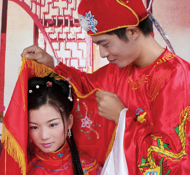 蛇和虎合不合、子女关系【蛇和虎在一起有财运吗】