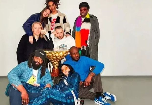 闪电标志的鞋子品牌【闪电标志是什么意思】