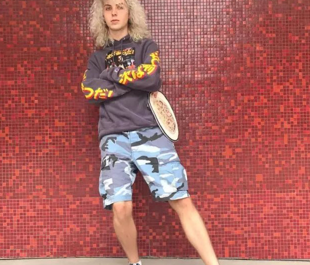 闪电标志的鞋子品牌【闪电标志是什么意思】