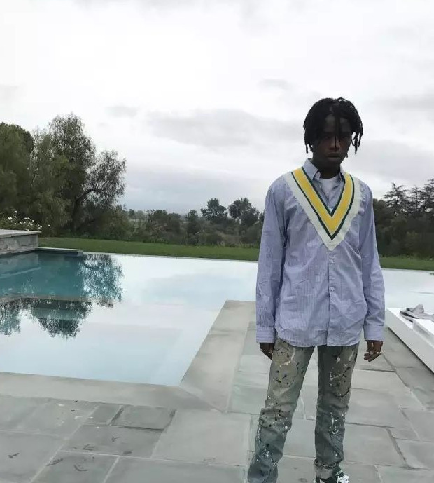 闪电标志的鞋子品牌【闪电标志是什么意思】