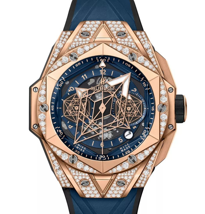 世界顶级五角星logo奢侈品牌子【五角星标志的奢侈品牌】