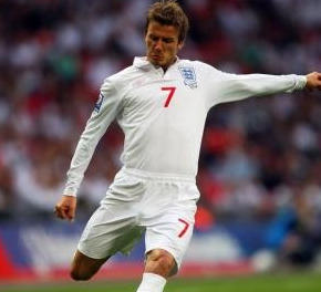 乔丹的标志有三种腿交叉的【乔丹的标志有三种分别是?】