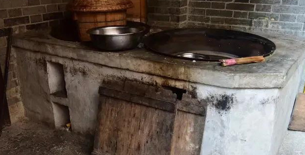 灶台朝向哪个方位最好【厨房灶台放哪个方向好】