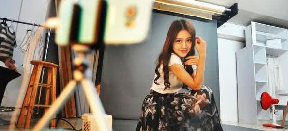 淘宝模特多少钱一个小时【淘宝模特一个月工资多少钱一个月】