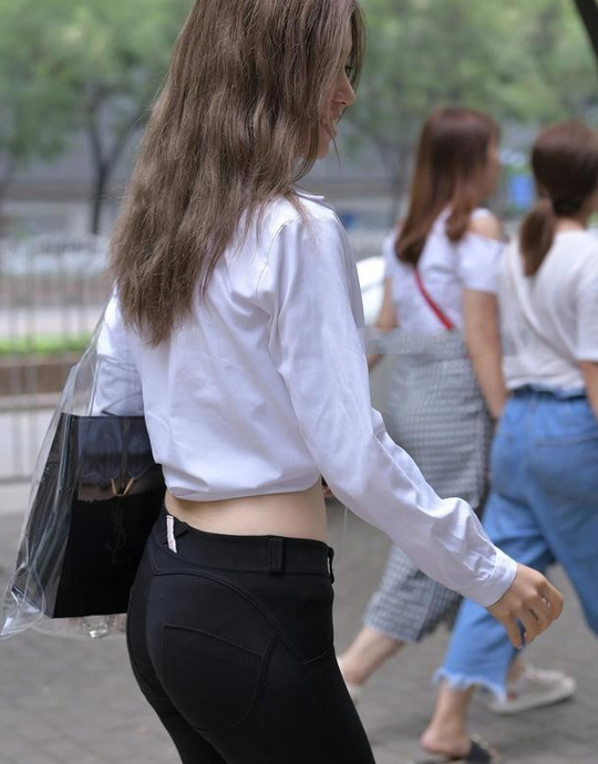 腰痛的说说句子【有关腰疼的说说心情】