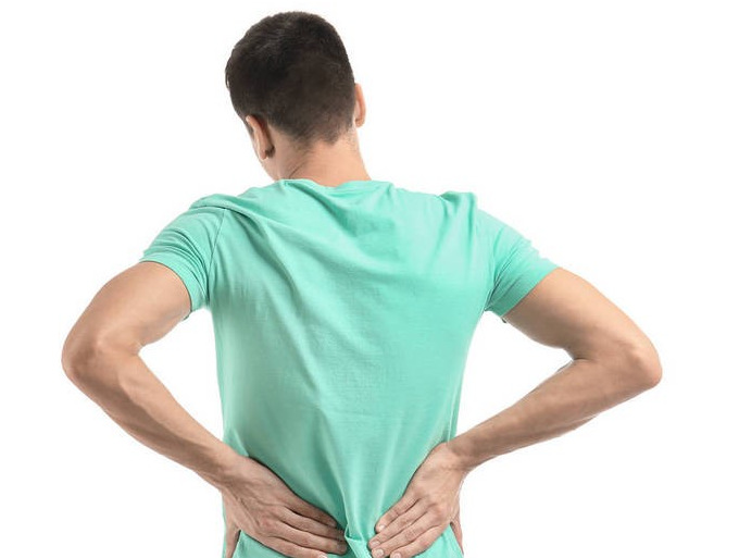 腰痛的说说句子【有关腰疼的说说心情】