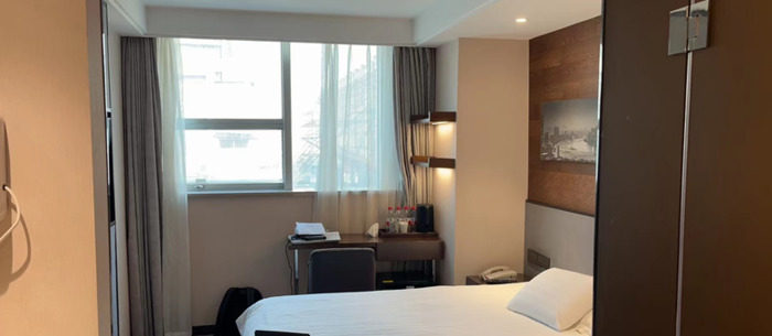 回家包车带司机多少钱一天【包车回老家的话要多少钱?】