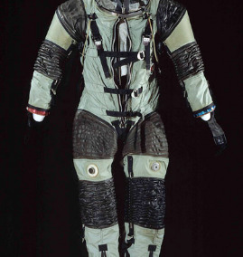 宇航服设计图简笔画【宇航服设计图简单】