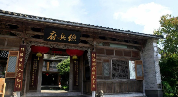 古街美景的句子【走在古街的唯美说说】