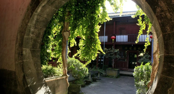 古街美景的句子【走在古街的唯美说说】