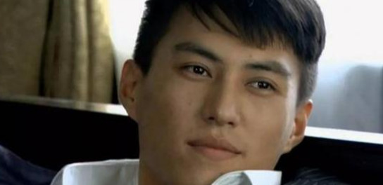 正午阳光经纪公司旗下艺人【正午阳光男艺人】