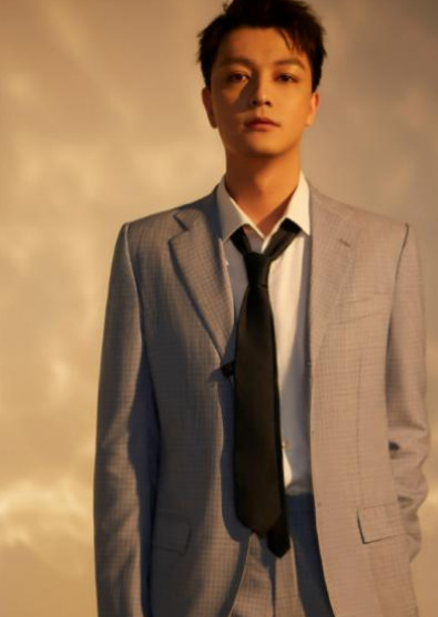 正午阳光经纪公司旗下艺人【正午阳光男艺人】