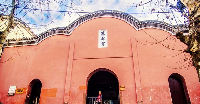 两个人去凤凰古城需要多少钱【什么时候去凤凰古城最好】