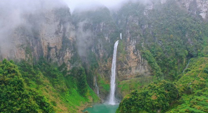 两个人去凤凰古城需要多少钱【什么时候去凤凰古城最好】