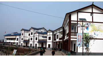 只要一部手机月入过万【一部手机怎么能月入过万】