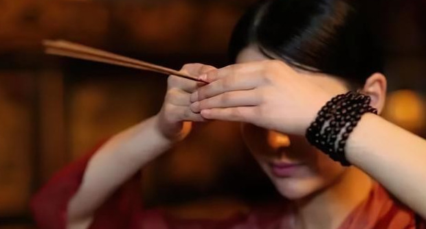 看香火断吉凶图【看香火断吉凶图解看香】