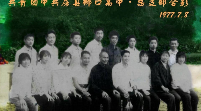 怀念青春的句子简短【回忆青春的唯美句子简短】