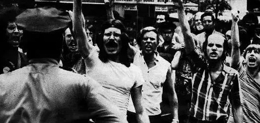 彩虹什么意思同性恋【彩虹象征同性恋吗】