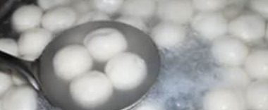 饺子和汤圆能一起煮么【饺子和汤圆一起煮先放哪个】