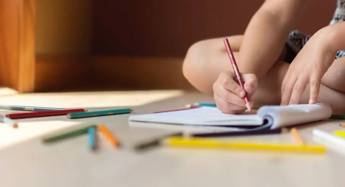 大学生做什么副业比较好【适合女大学生的副业】