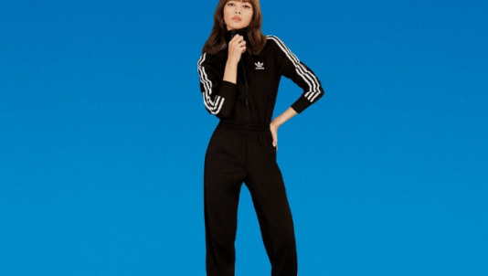 穿一身阿迪达斯好看么【还敢穿阿迪达斯吗】