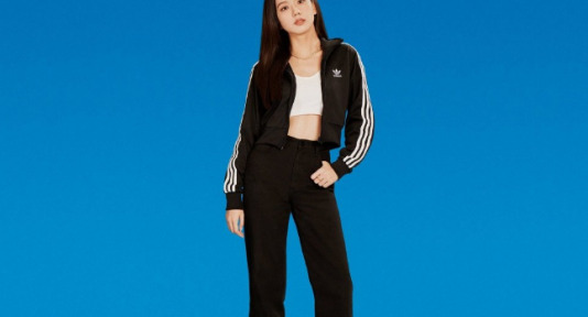 穿一身阿迪达斯好看么【还敢穿阿迪达斯吗】